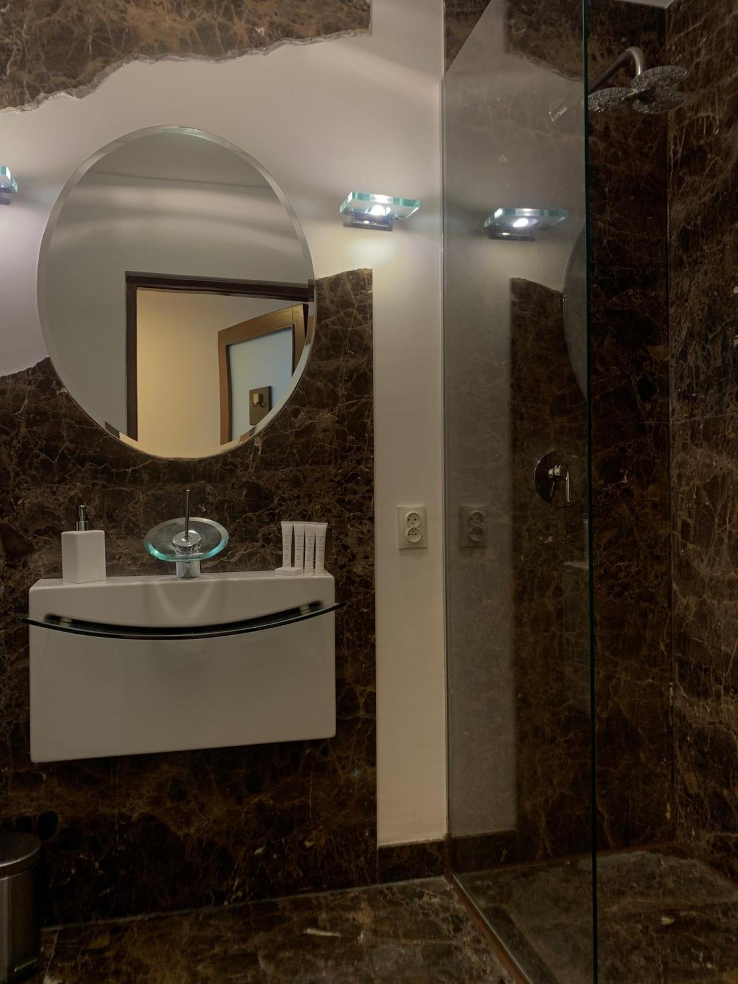 Apartment Penthouse Na Loftach Tymienieckiego W Centrum Lodzi Lodz (Lodz)